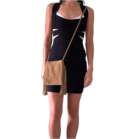 UO | Mini Fringe Suede Crossbody bag - Picture 2 of 8